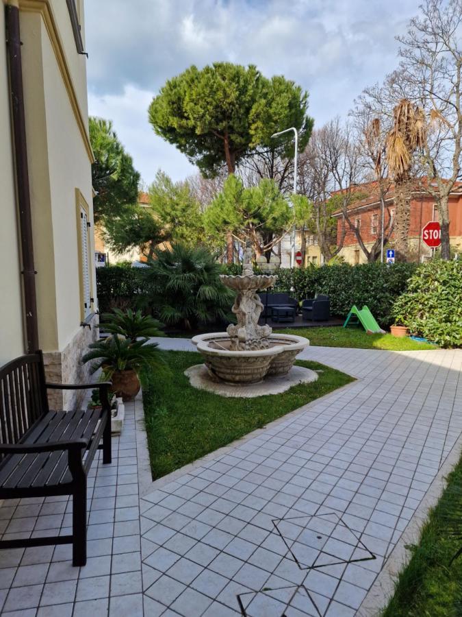 פסארו Villa Sante Residence מראה חיצוני תמונה