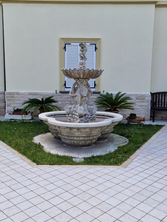 פסארו Villa Sante Residence מראה חיצוני תמונה