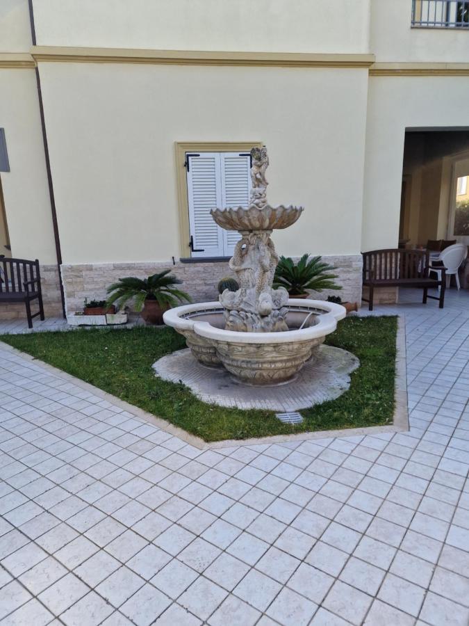 פסארו Villa Sante Residence מראה חיצוני תמונה